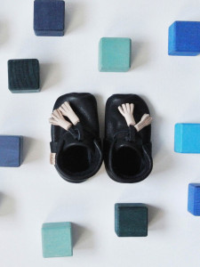 Lieblinge - duurzame leren babyschoentjes, handgemaakt in Berlijn www.lauraenjames.com