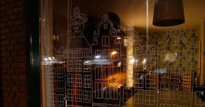 zo maak je een sinterklaas raamtekening